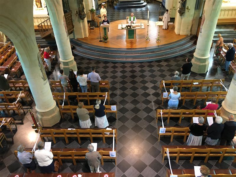 Eerste viering in Sint-Vincentiuskerk