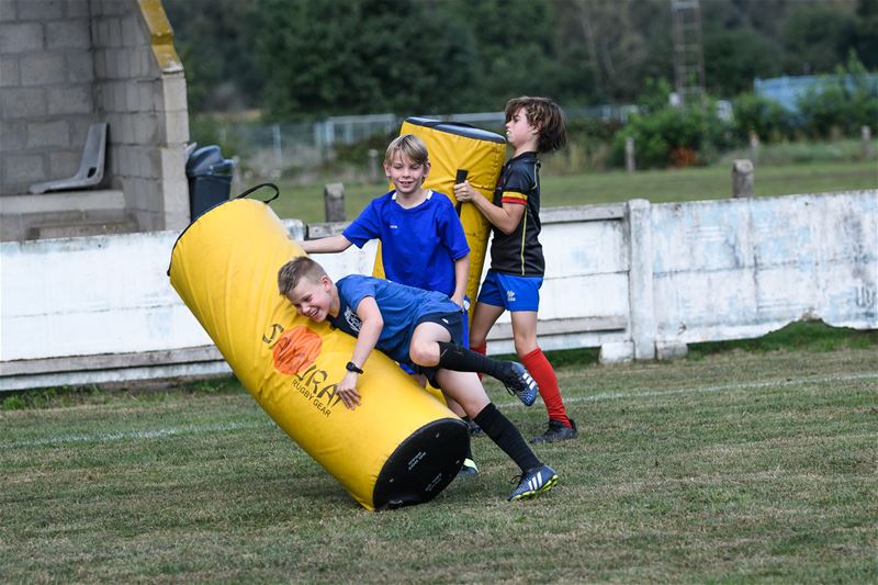 Jongeren maken kennis met de rugbysport