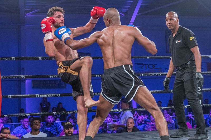 Kickboxgala: felle gevechten, stevige ambiance