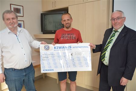 Kiwanis brengt 7000 euro van het lentebuffet