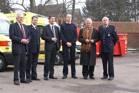 Nieuwe ambulance voor brandweer