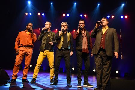 The Flying Pickets staan er weer