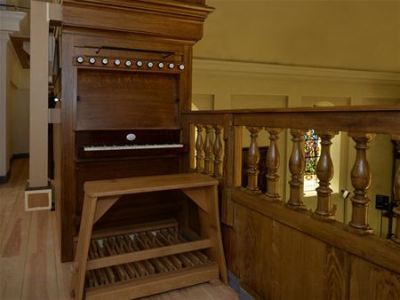 Viversel wijdt zijn gerestaureerde orgel in