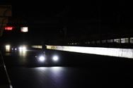 Zonnewagens trainen in het donker