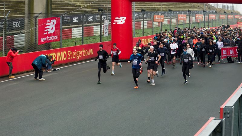 1.172 moedige lopers in de ochtendlijke koude