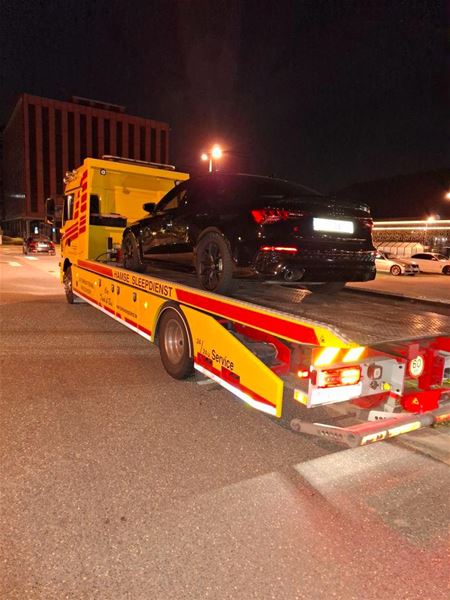 9 rijbewijzen ingetrokken, 2 auto's in beslag