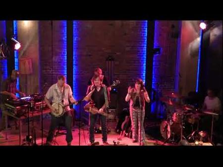 AfterMuzeClip is terug van weggeweest