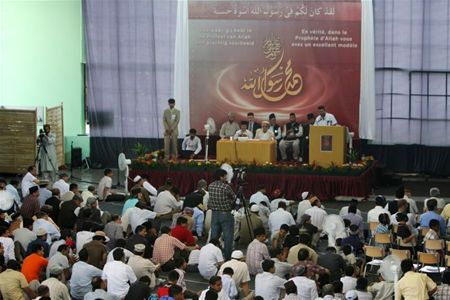 Ahmadiyya-bijeenkomst is bezig