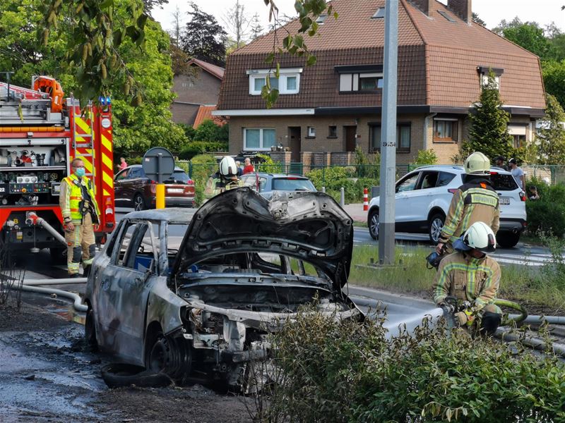 Auto uitgebrand in Berkenbos