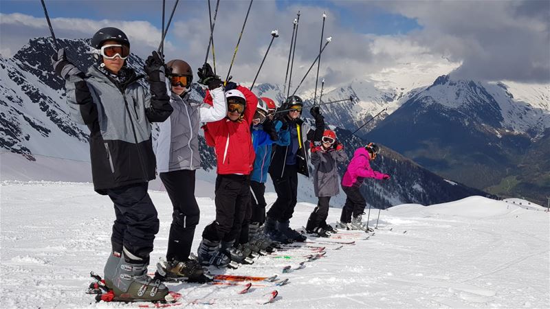 Dappere skiërs mogen spieren ontspannen