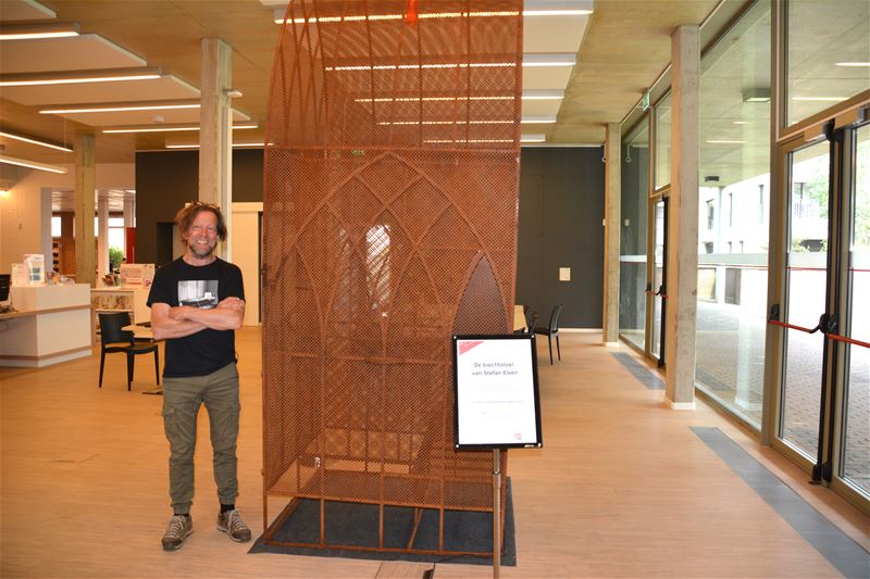 De biechtstoel van Stefan Elsen in de bibliotheek