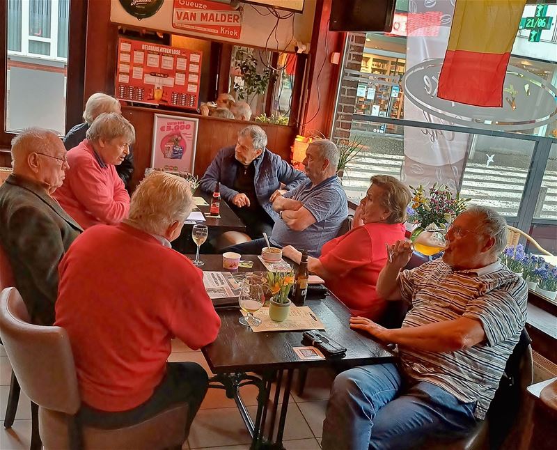 De levenswijsheid stapelt zich op in 't Kuipke