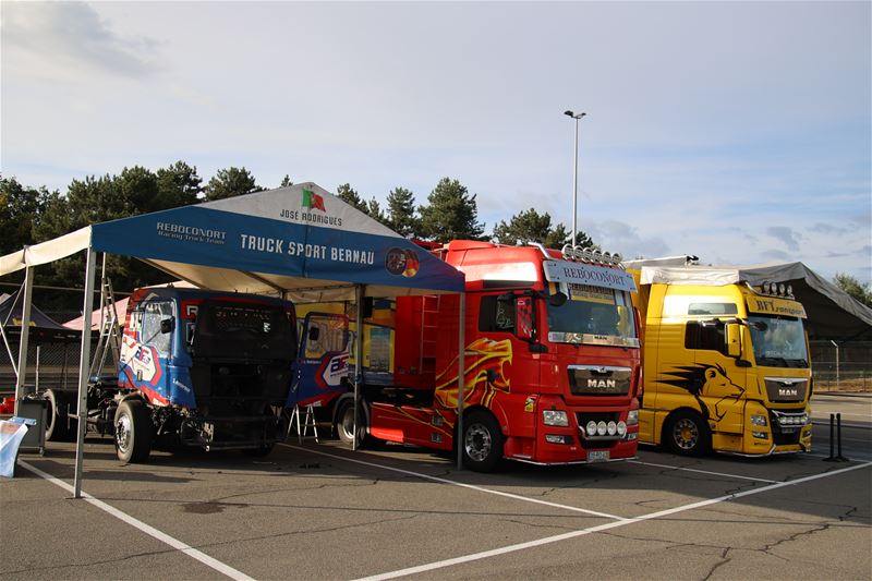 Eerste trucks voor Grand Prix zijn gearriveerd