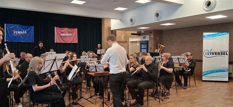 Eversel kermis werd muzikaal ingezet