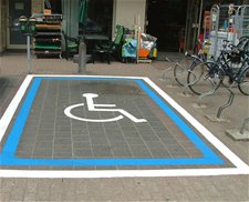 Extra parkings voor mindervaliden