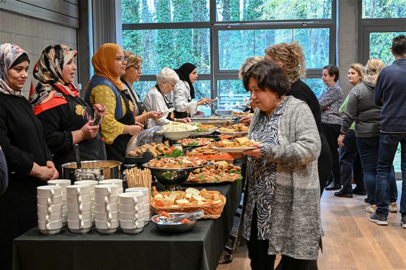 Internationaal Feest laat proeven van kleurrijk HZ