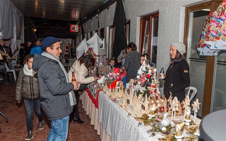 Kerstmarkt en -concert op Lindeman