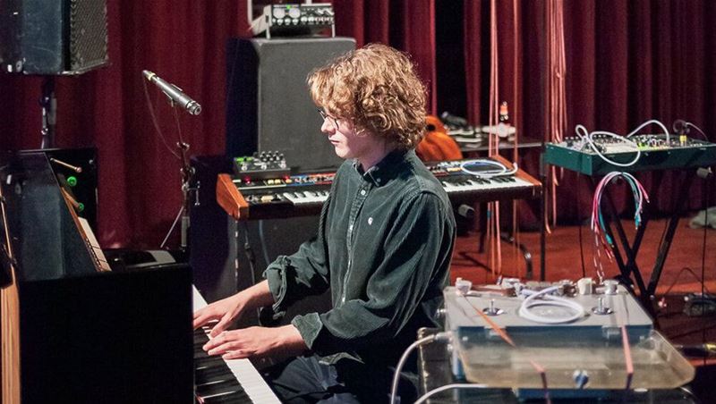 Morgenavond festival met synthesizers in Muze