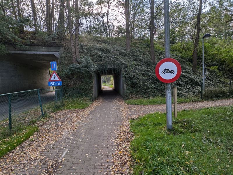 Nieuw verkeersbord voor de motorrijders