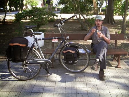 Paul Coolen fietst nu door Uruguay