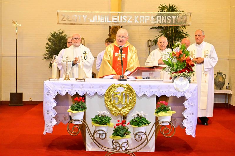 Poolse gemeenschap vierde priester Sztylka