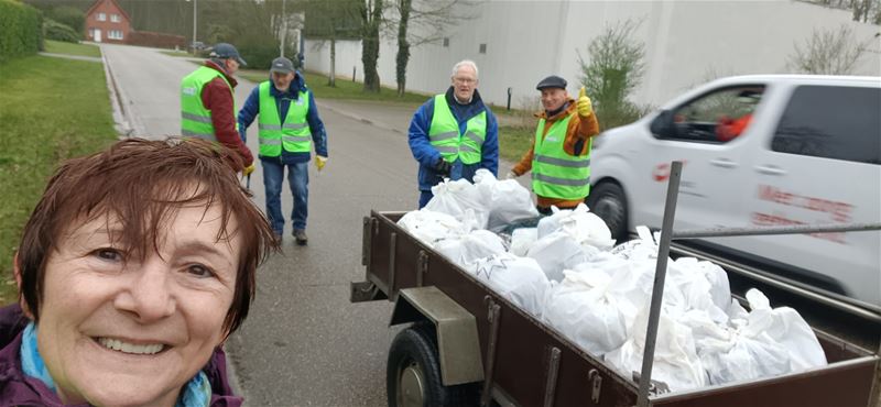 Raak verzamelde 22 zakken zwerfvuil in Zolder