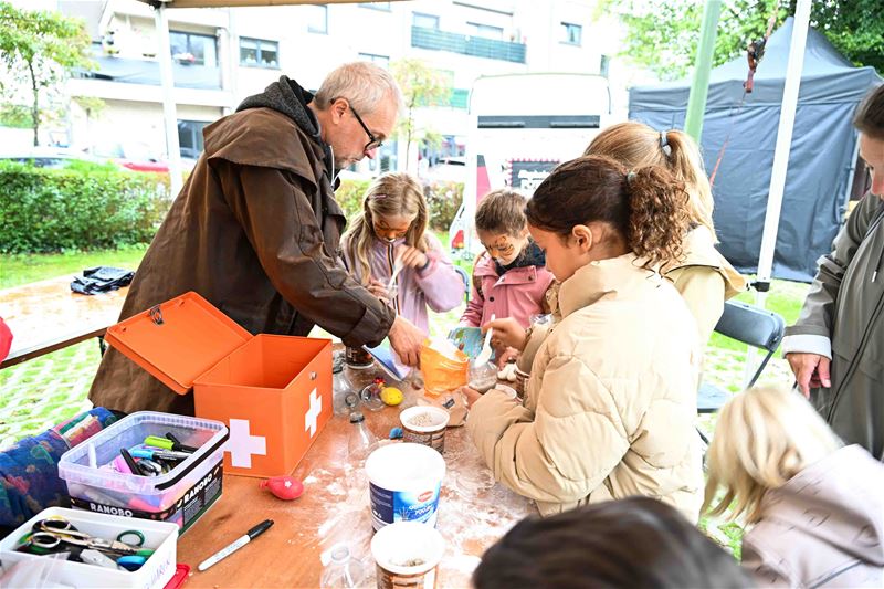 Regen kan creativiteit op Gezinsdag niet verstoren