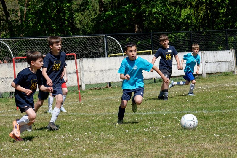 Scholen tegen elkaar in 4-4 voetbaltornooi