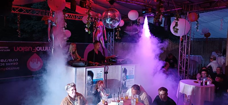 Sfeervolle WK-beleving op Caliceterras
