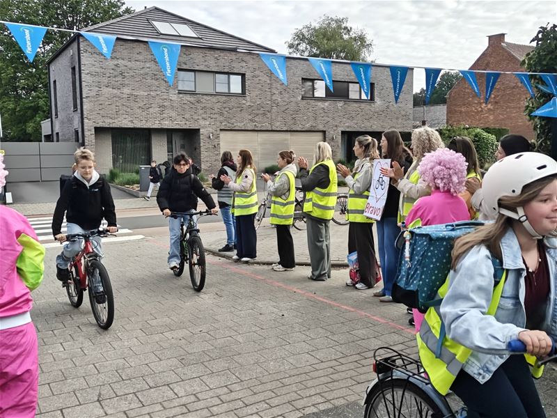 Springplank applaudisseerde voor fietsers