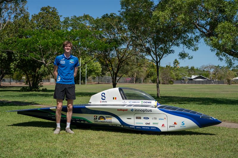 Stan Kelchtermans neemt deel aan zonnewagenrace