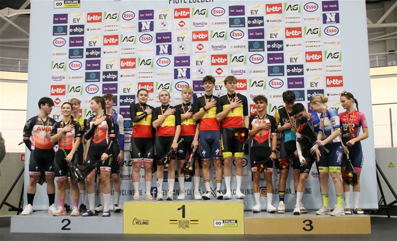 Vijf nationale kampioenen op de piste bekroond