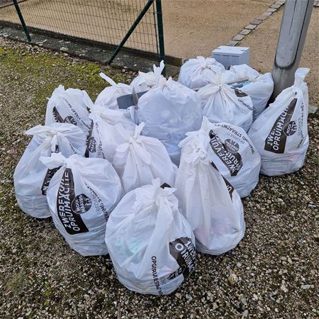 Wie wil in maart zwerfvuil opruimen?