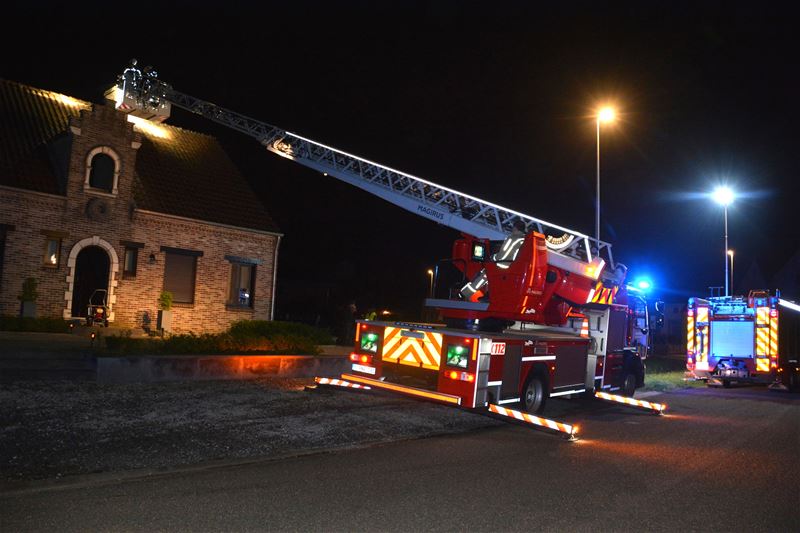 Woning vol rook in Pater Beckersstraat