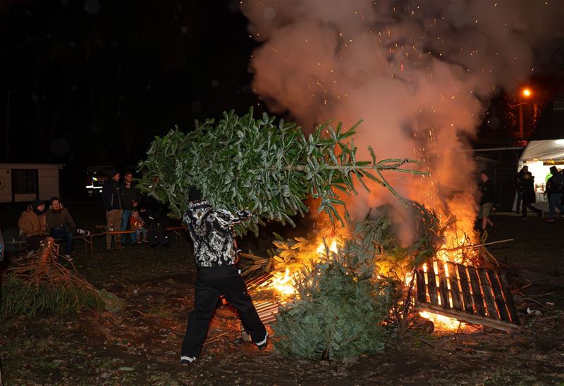 Zaterdag kerstboomverbranding bij scouts Perenboom