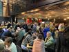 veel-volk-op-verkiezingscafe-zonder-spanning