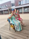 springplank-zwaait-juffen-hilde-en-marijke-uit