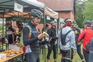 Liefst 1100 mountainbikers vertrekken aan De Veen