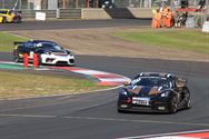 Loek Hartog ongenaakbaar in Porsche race