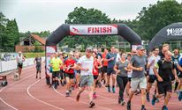 100-tal deelnemers aan Heusden-Zolderse bosloop