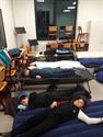 Leerlingen De Leerplaneet sliepen op school