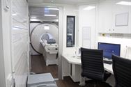 Ziekenhuis gebruikt tijdelijk mobiele MRI