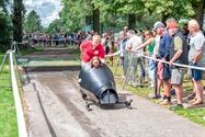 Jong en oud beleven plezier aan zeepkistenrace