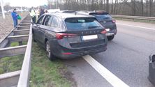 7 auto's knallen op elkaar op E314 in Zolder