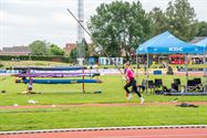 Krachtige wind bederft de pret voor de atleten