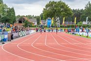 Krachtige wind bederft de pret voor de atleten