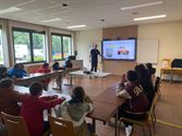 Scholen op bezoek in de brandweerkazerne