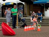 Mix van rommel en leuk entertainment op Marktplein