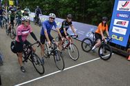 Heusden-Zolder peleton fietst naar Hasselt