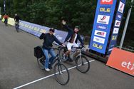 Heusden-Zolder peleton fietst naar Hasselt